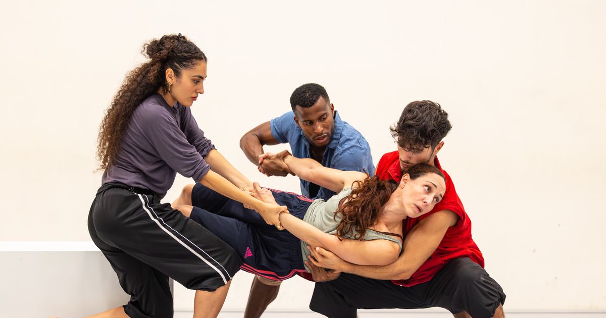 DANSLOKAAL 14 - Conny Janssen Danst — Theater Bellevue, Amsterdam