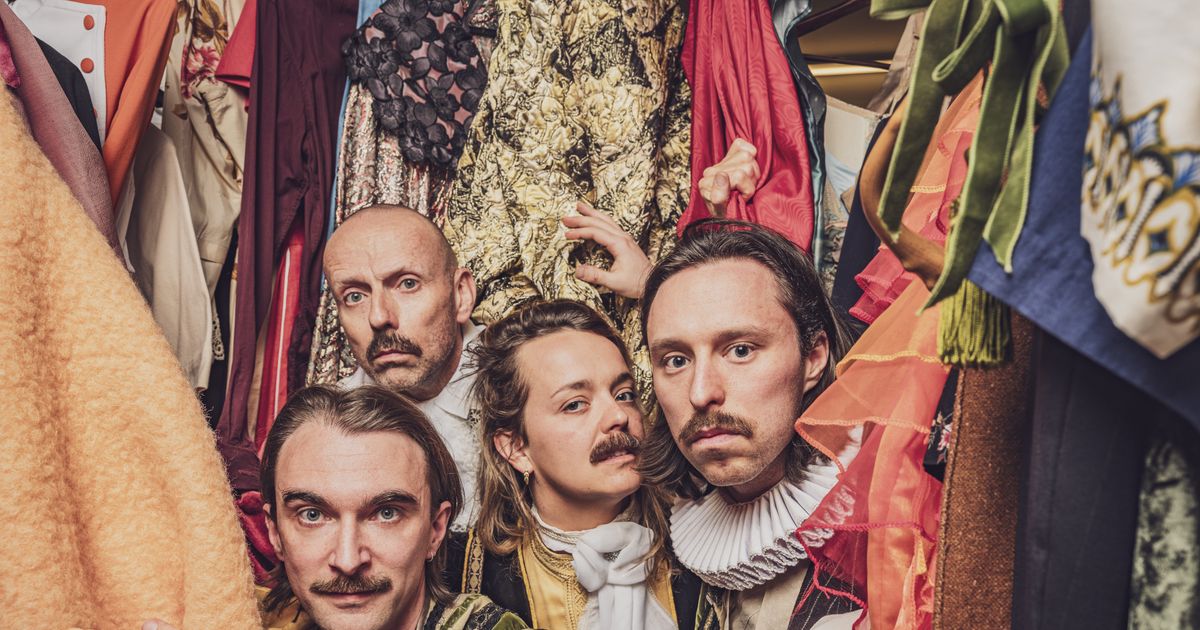 A comedy of errors - Hendrik Kegels & Thomas Claessens — Theater Bellevue, Amsterdam